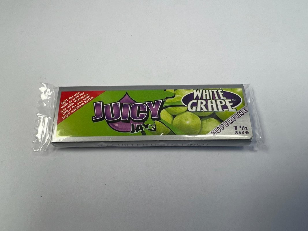 Juicy Jays White Grape Flavoured Rolling Papers